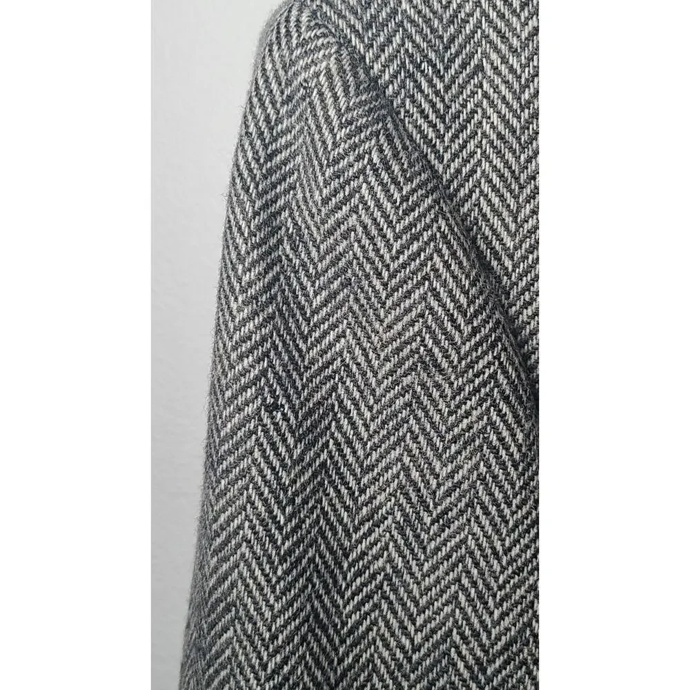 VTG Robert Stock 41 R Gray Herringbone Tweed Blazer Jacket Sport Coat Lambswool